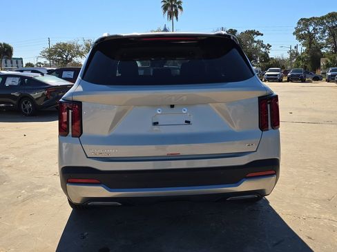 New 2026 Kia Sorento S AWD/4WD image 7