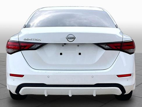 Certified 2025 Nissan Sentra S FWD image 5