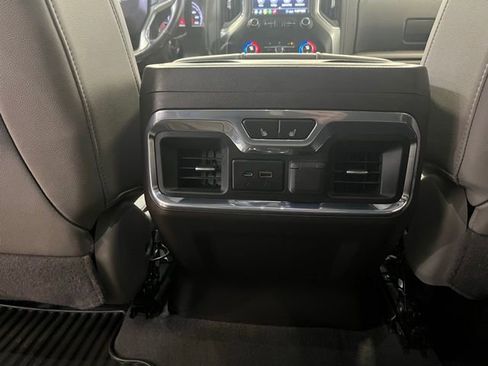 Used 2020 Chevrolet Silverado 1500 LTZ w/ LTZ Plus Package image 24