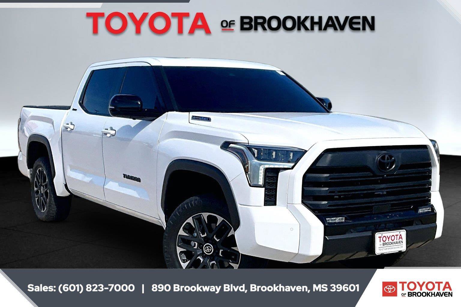 Used 2025 Toyota Tundra Limited AWD/4WD image 1