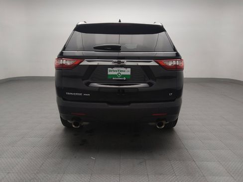 Used 2020 Chevrolet Traverse LT image 7