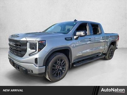 Used 2025 GMC Sierra 1500 Elevation w/ Preferred Package