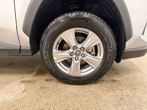 Used 2024 Toyota RAV4 XLE image 21