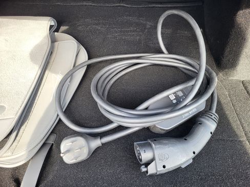 Used 2025 Lucid Air Pure image 25