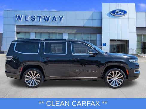 Used 2023 Jeep Grand Wagoneer Series II AWD/4WD image 2