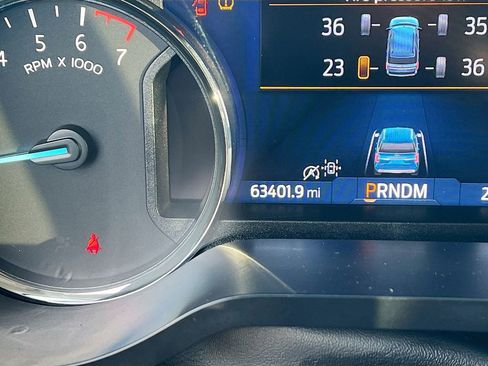 Used 2024 Ford Expedition Max XLT image 12