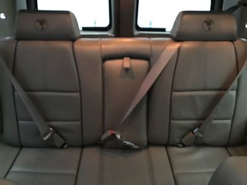 Used 2019 GMC Savana 2500 Extended w/ Enhanced Convenience Package image 50