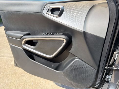 Used 2024 Kia Soul LX w/ Option Group 015 image 20