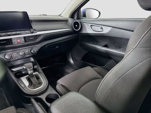 Used 2024 Kia Forte LXS FWD image 21