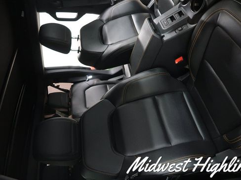 Used 2024 Ford Bronco Badlands AWD/4WD image 42