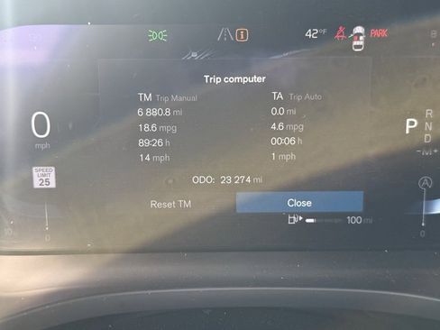 Used 2023 Volvo XC60 B5 Plus w/ Climate Package image 7