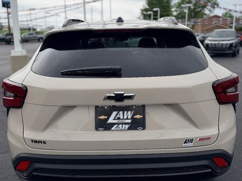 New 2026 Chevrolet Trax RS FWD image 6