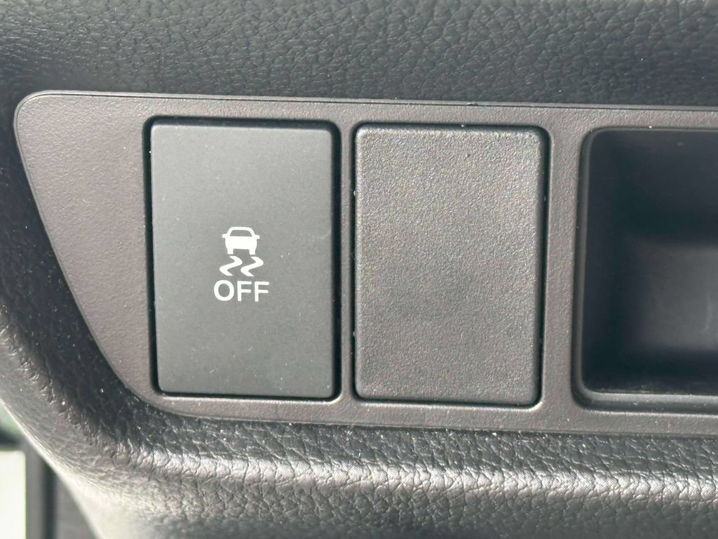 Certified 2026 Honda HR-V LX image 16