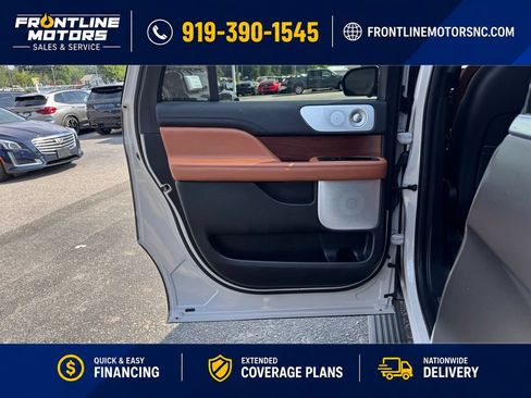 Used 2021 Lincoln Navigator L Reserve w/ Luxury Package RWD image 16