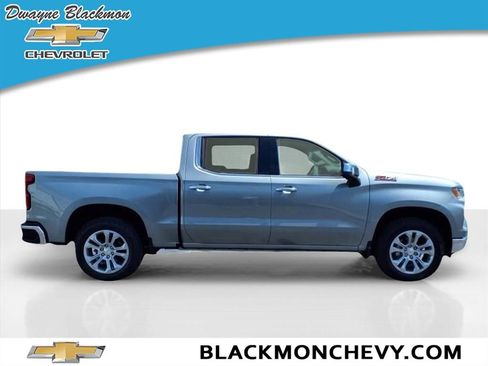 Used 2025 Chevrolet Silverado 1500 LTZ image 2