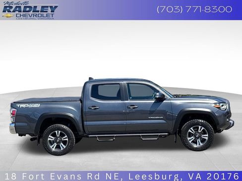Used 2023 Toyota Tacoma TRD Off-Road AWD/4WD image 7