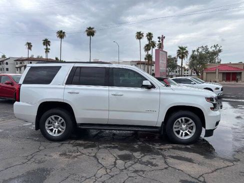 Used 2016 Chevrolet Tahoe LT RWD image 2