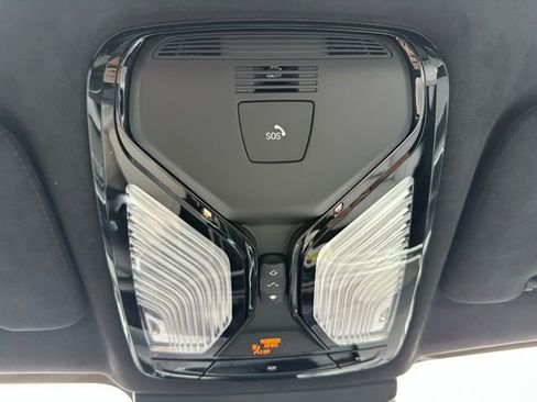 New 2026 BMW X5 xDrive40i w/ Climate Comfort Package image 36