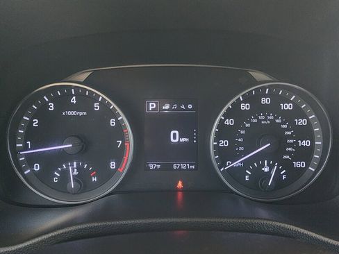 Used 2018 Hyundai Elantra SEL FWD image 26