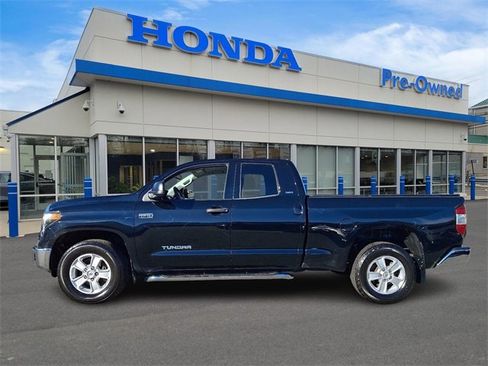Used 2021 Toyota Tundra SR5 image 7