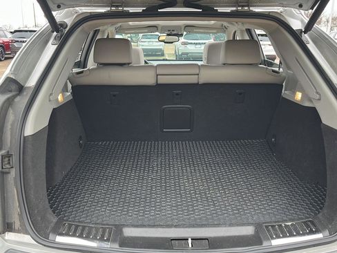 Used 2016 Cadillac SRX Luxury w/ Driver Awareness Package image 6