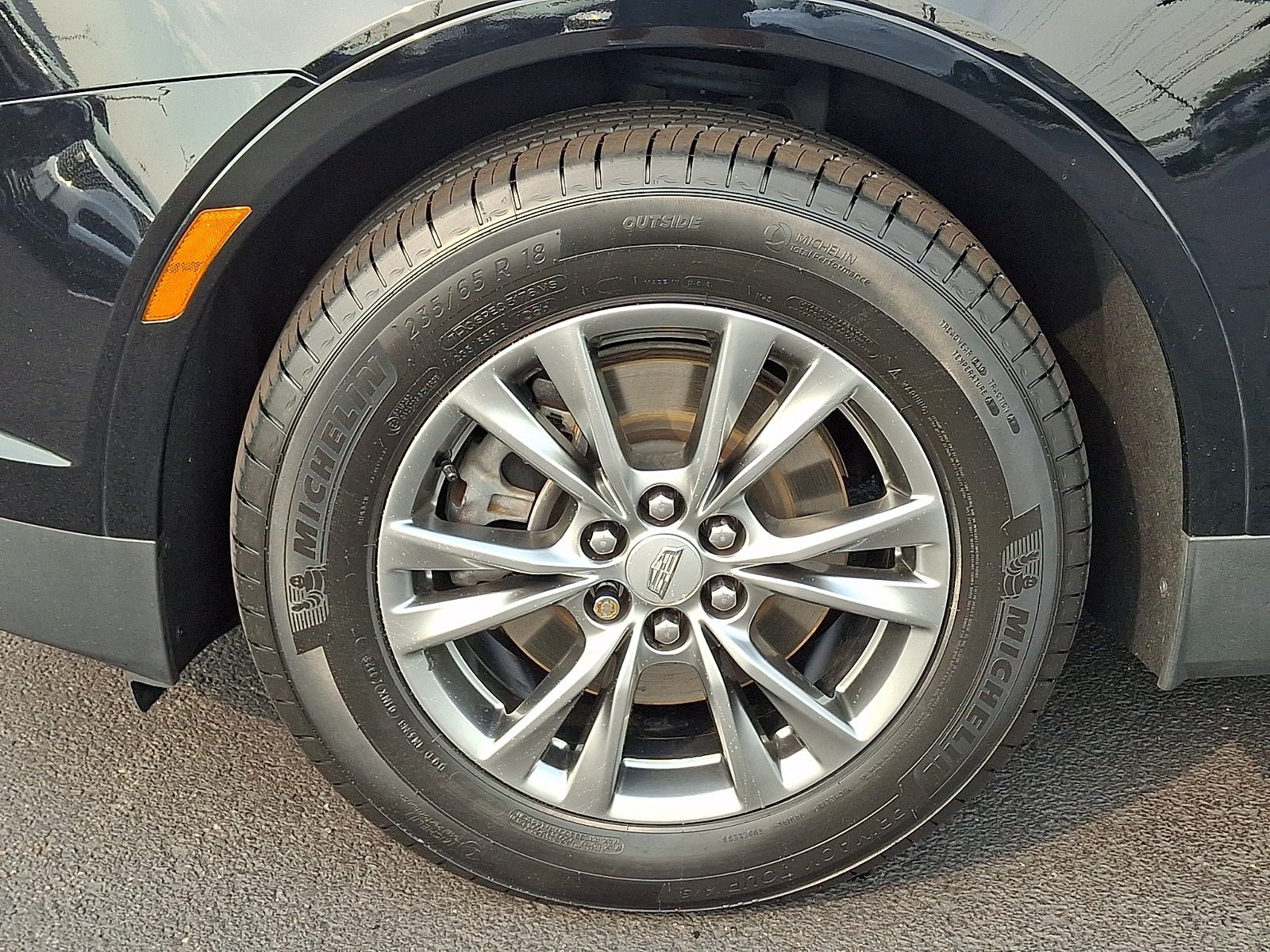 Certified 2023 Cadillac XT5 Premium Luxury AWD/4WD image 10