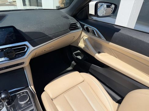Used 2022 BMW 430i xDrive Convertible w/ Convenience Package AWD/4WD image 8