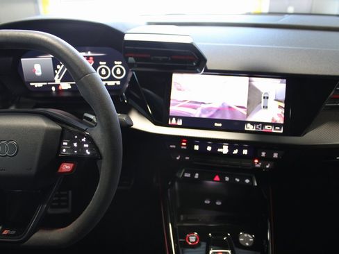 Used 2025 Audi RS 3 image 24