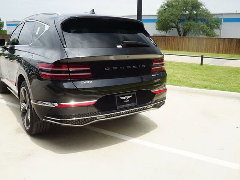 New 2025 Genesis GV80 3.5T Prestige image 5