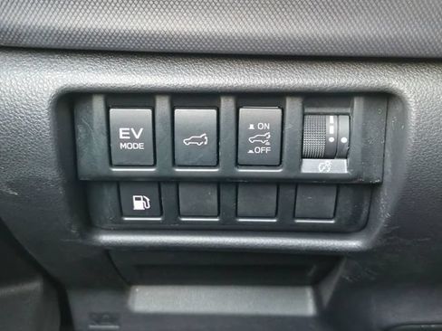 Used 2025 Subaru Forester Touring AWD/4WD image 18