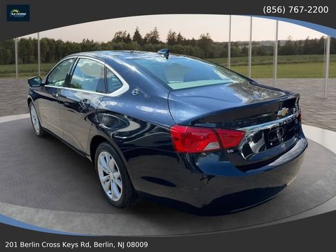 Used 2018 Chevrolet Impala LT w/ LT Convenience Package FWD image 3