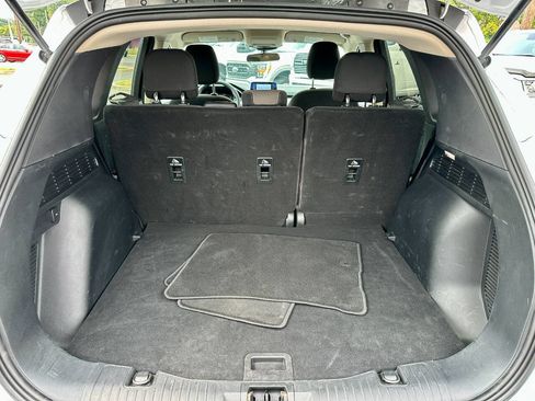 Used 2020 Ford Escape SE image 27