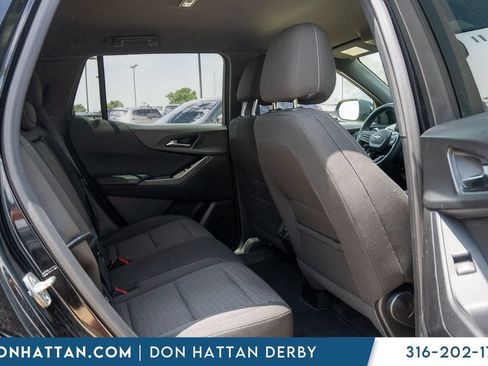 Used 2025 Chevrolet Equinox LT FWD image 24