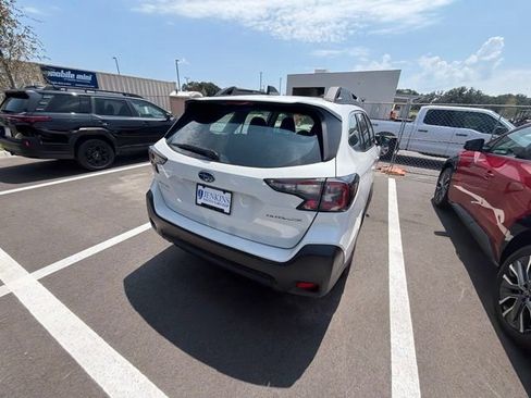 Used 2025 Subaru Outback AWD/4WD image 5