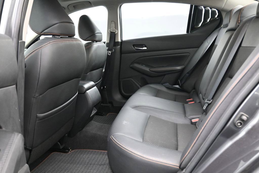 Used 2020 Nissan Altima 2.5 SR w/ Premium Package AWD/4WD image 15