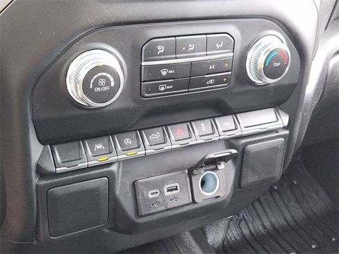 Used 2024 GMC Sierra 1500 Pro w/ Graphite Edition image 19