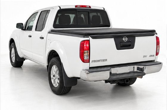 Used 2019 Nissan Frontier SV AWD/4WD image 3