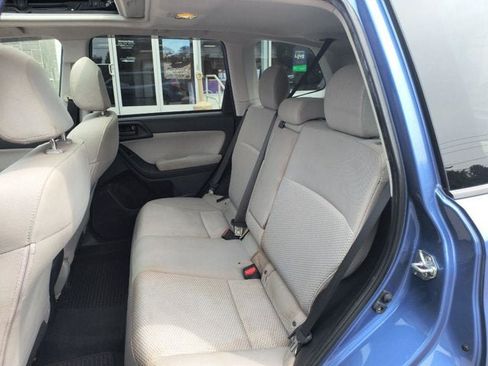 Used 2015 Subaru Forester 2.5i Premium w/ Popular Package #2 AWD/4WD image 10