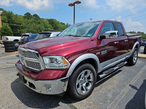 Used 2016 RAM 1500 Laramie w/ Convenience Group image 2