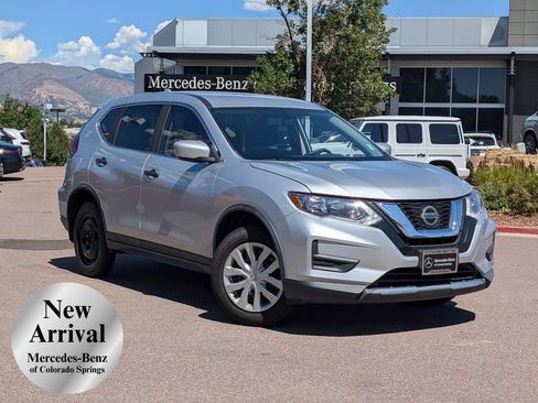 Used 2018 Nissan Rogue S AWD/4WD image 1