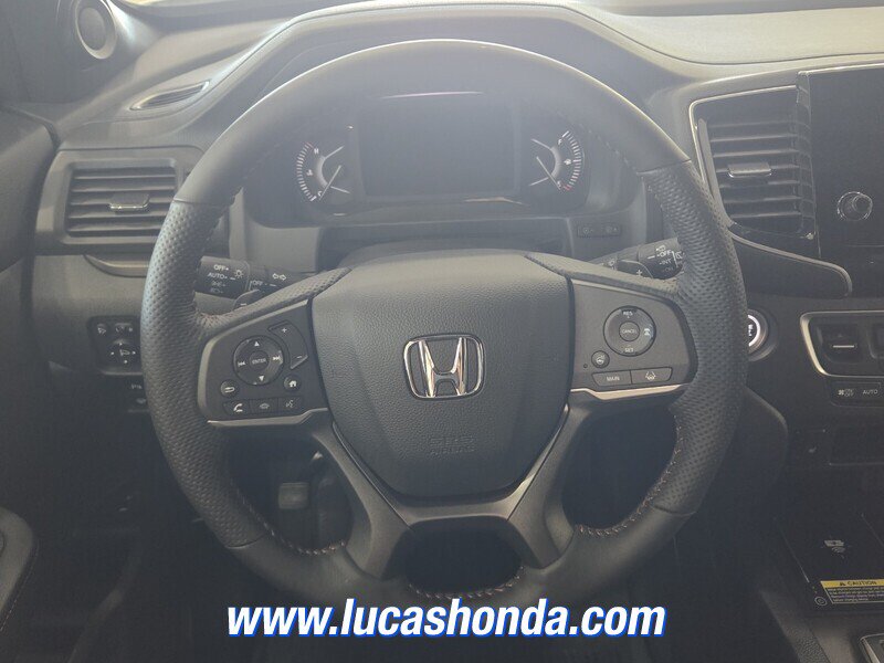 Used 2024 Honda Passport TrailSport image 10