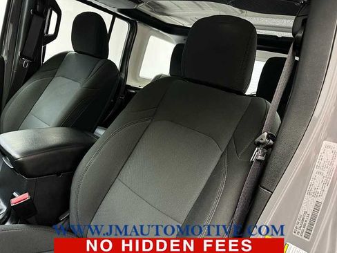 Used 2022 Jeep Wrangler Unlimited Sport image 13