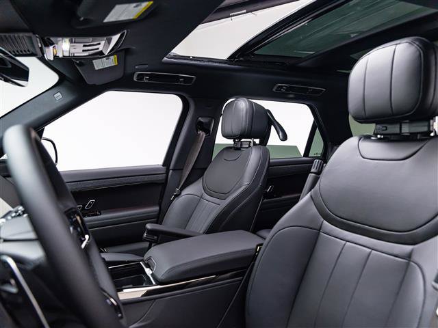 New 2027 Land Rover Range Rover Sport Dynamic SE AWD/4WD image 15