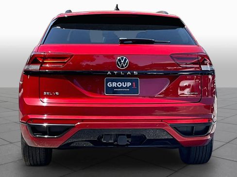 Certified 2023 Volkswagen Atlas Cross Sport SEL R-Line AWD/4WD image 5
