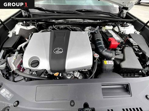 Used 2024 Lexus ES 350 w/ Luxury Package image 18