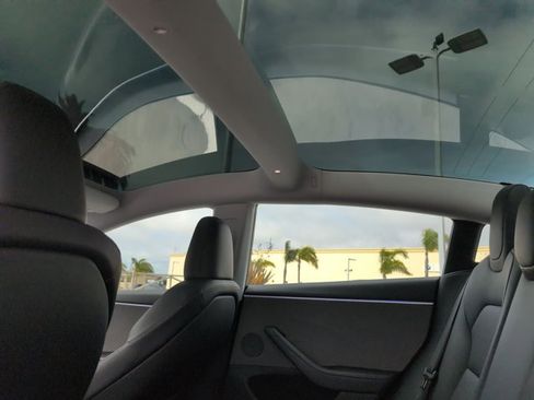Used 2024 Tesla Model 3 image 20