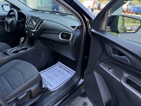 Used 2022 Chevrolet Equinox LT image 12