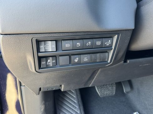 New 2026 Toyota Sequoia Platinum image 17