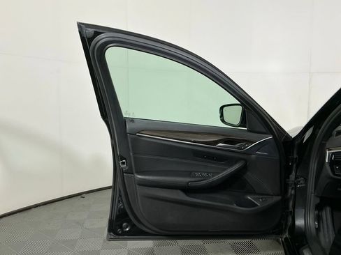 Used 2018 BMW 540i RWD image 19