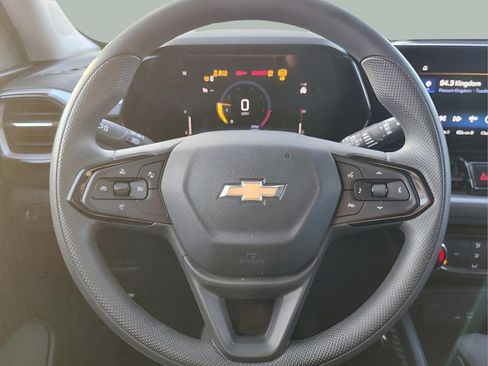 Used 2024 Chevrolet TrailBlazer LT w/ Driver Confidence Package image 15